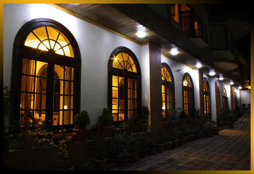 Ilbert Manor Hotel Mussoorie Eksteriør billede